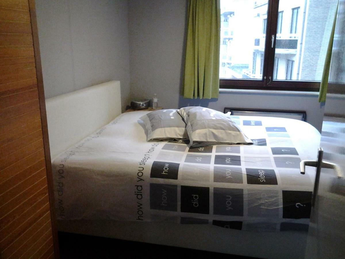Zonnig Appartement Met Zeezicht Koksijde Eksteriør bilde